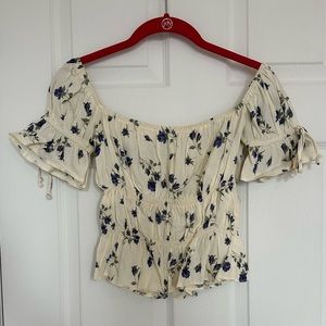 Reformation Blue/Cream Floral in Size S